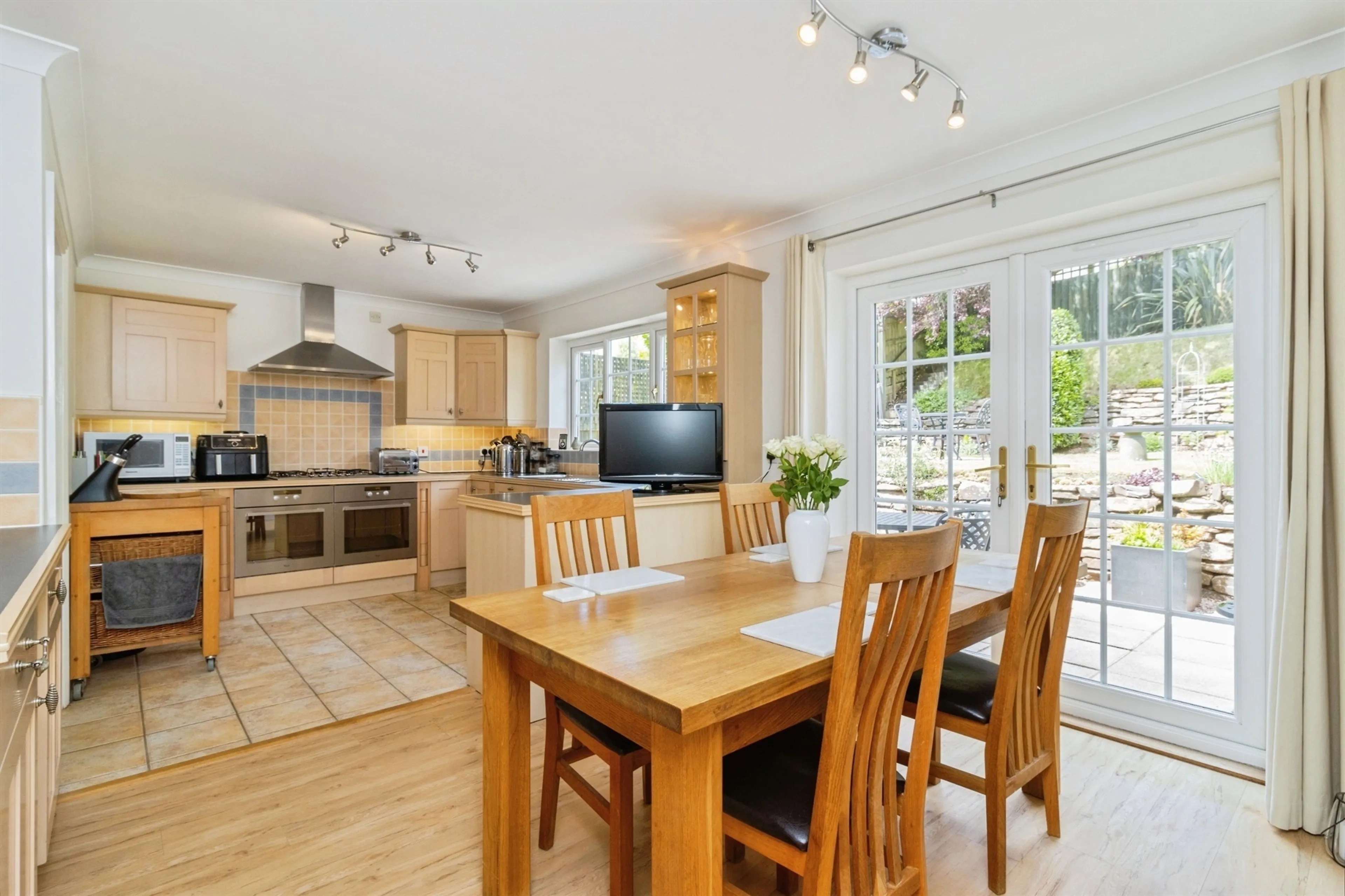 Property photo 13