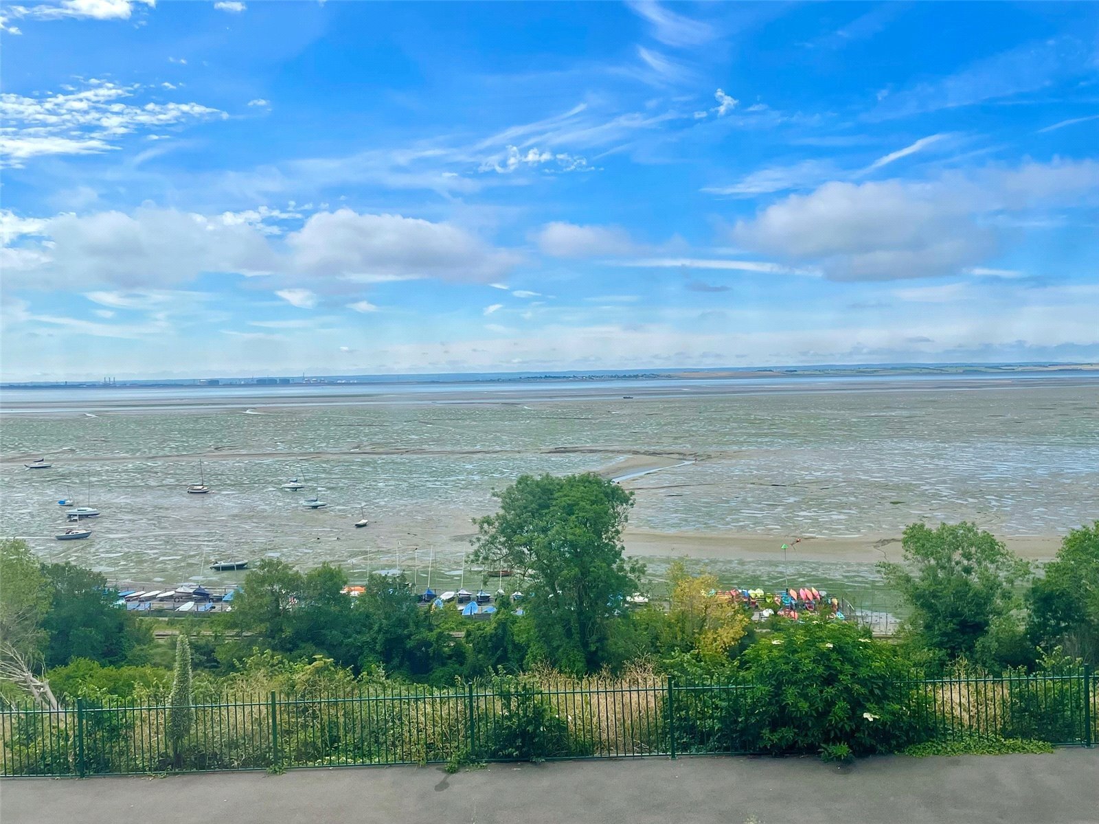 Cliff Parade, Leigh-on-Sea, Essex, SS9 Image 2