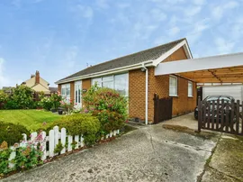 Broadway, Sutton-On-Sea, Mablethorpe photo
