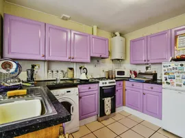 Broadway, Sutton-On-Sea, Mablethorpe thumb 3