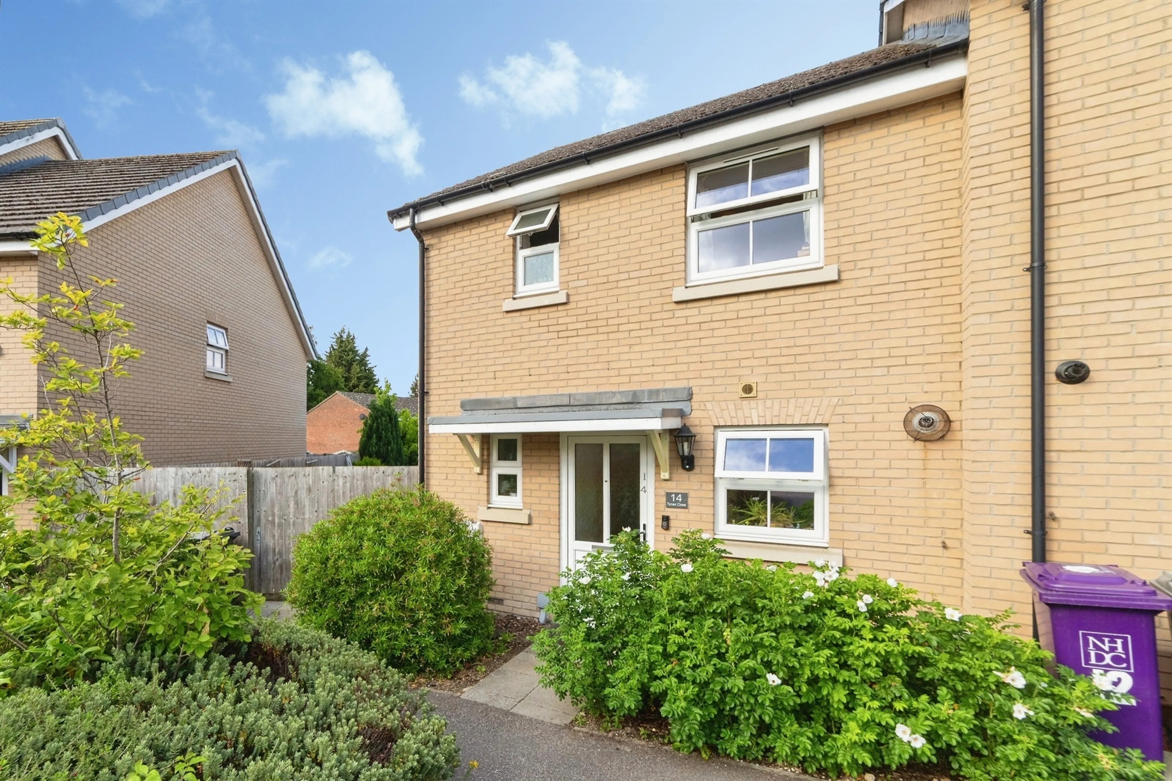Property photo 0
