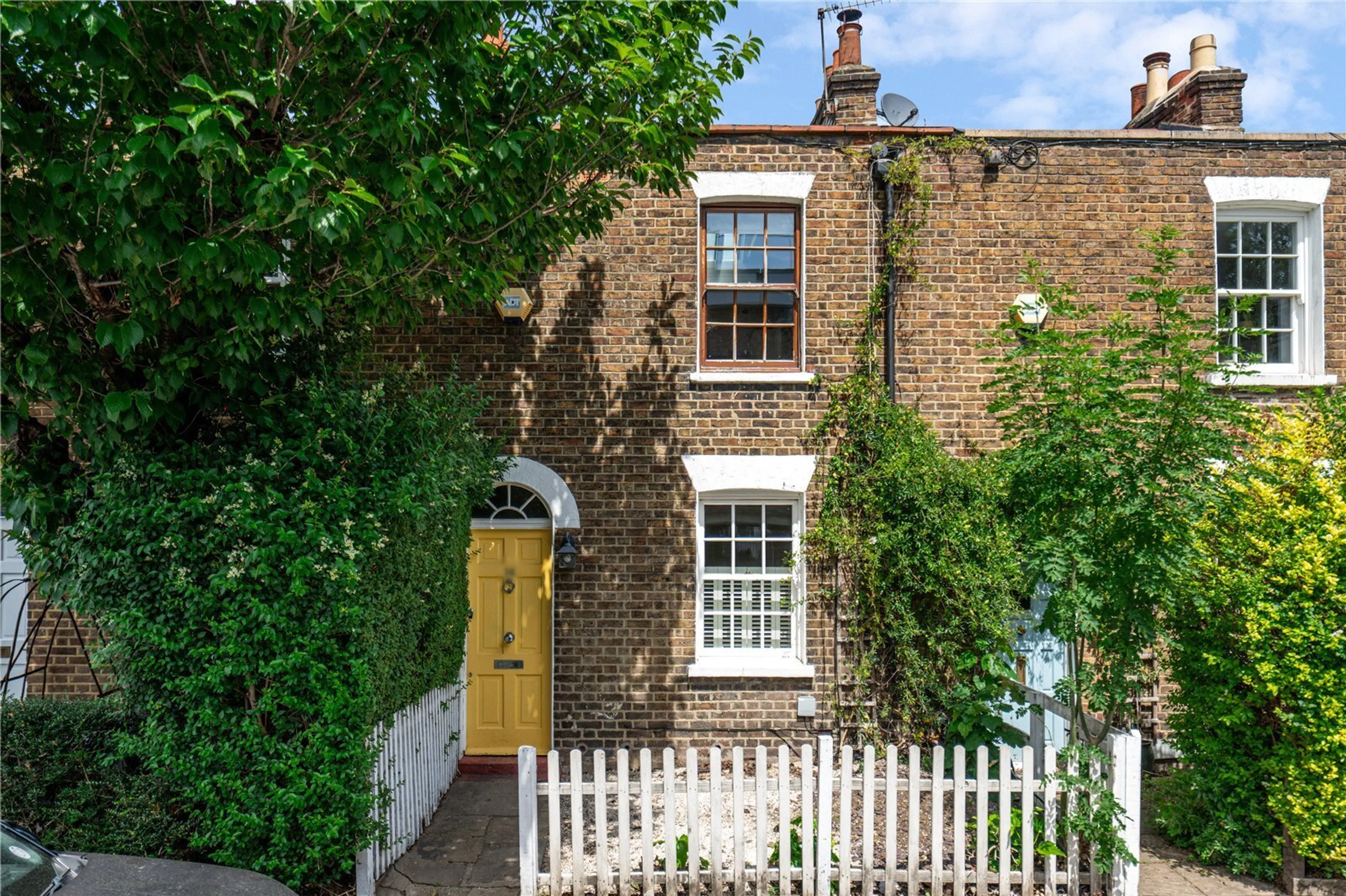 Property at Barchard Street, London, SW18