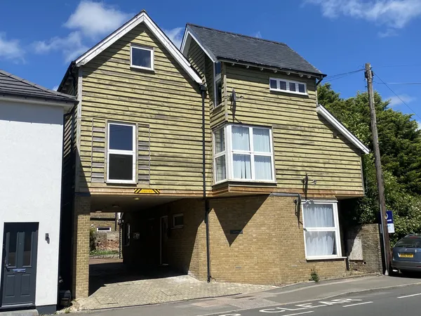 London Road, Teynham