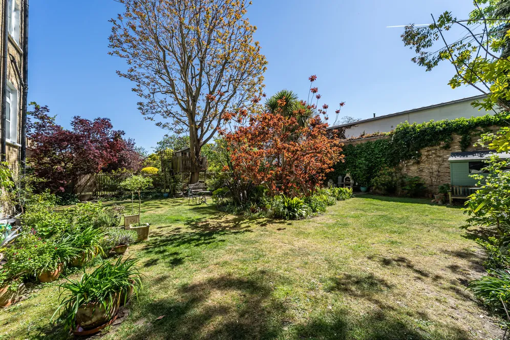 Trinity Crescent, London, SW17 photo 4