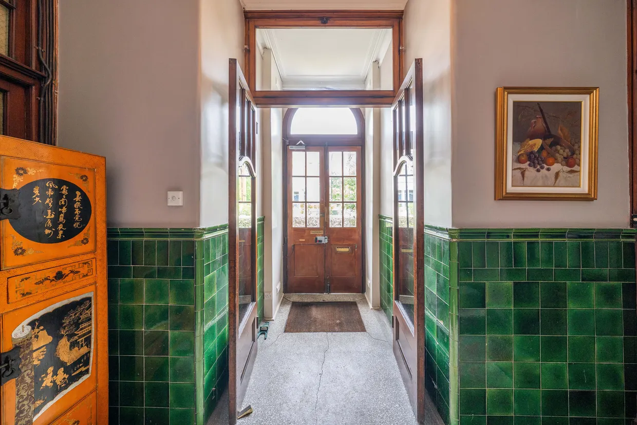 Trinity Crescent, London, SW17 photo 6
