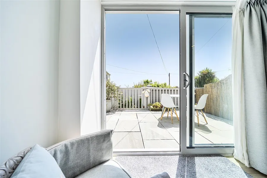 Property Image 28