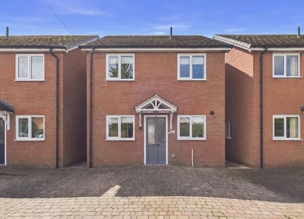 Farman Row, Burton-on-Trent, DE13 9TH