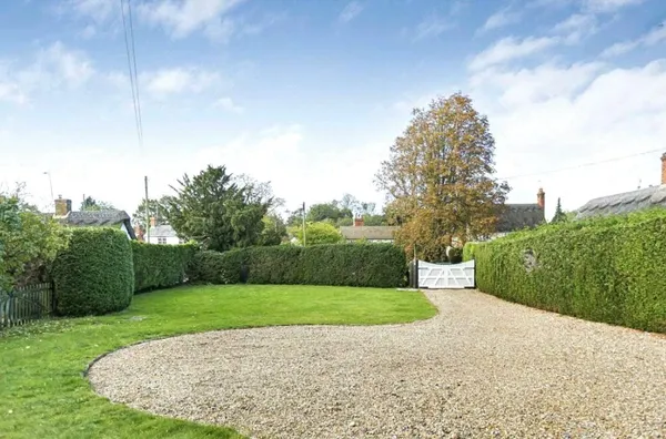 The Street, Dalham, CB8 photo 26