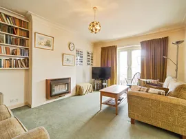 Buckstone View, Leeds thumb 3