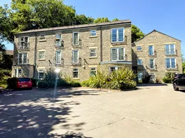 Moorlands Avenue West, DEWSBURY photo