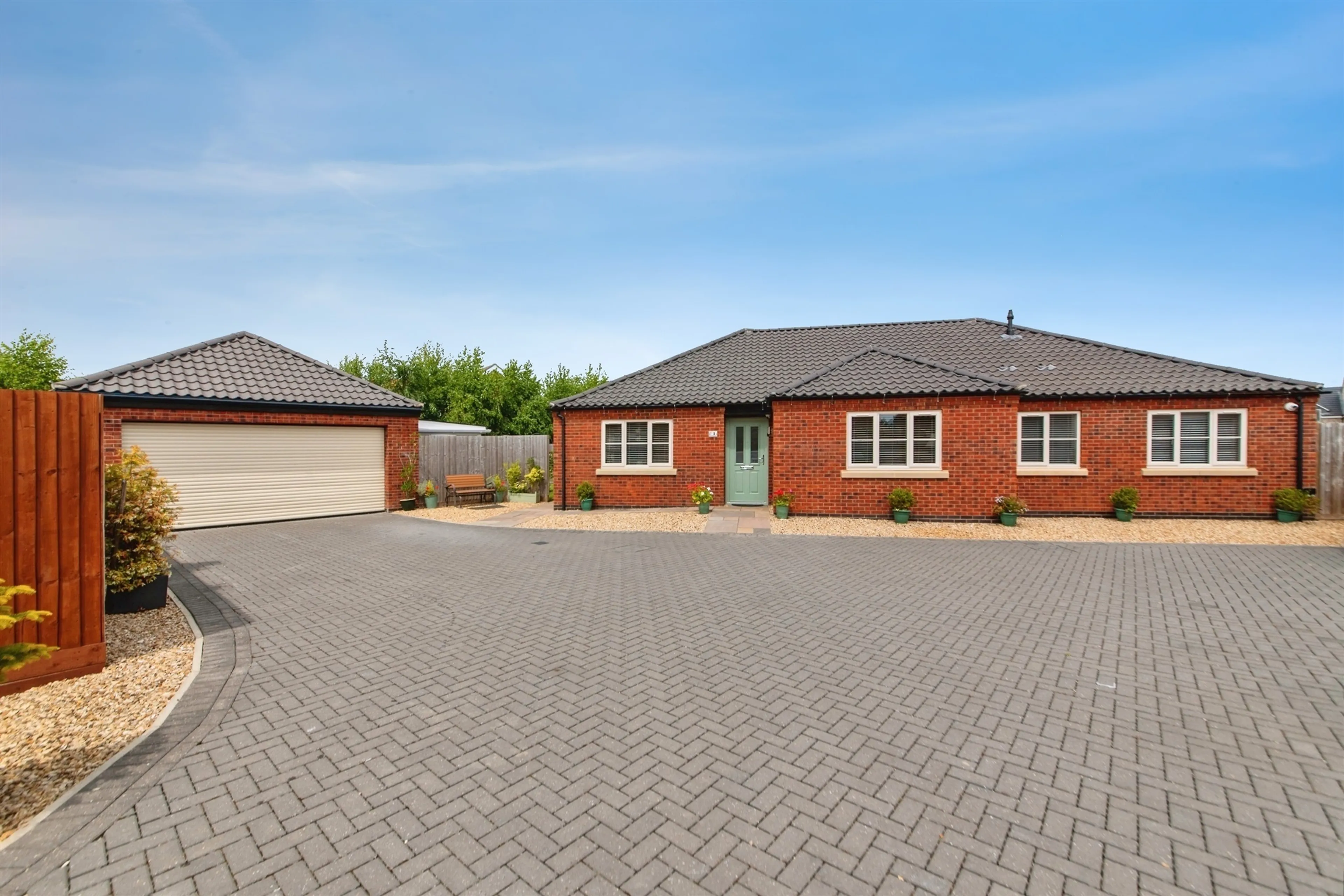 Property at Cedar Close, Quadring, Spalding