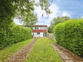 Walsgrave Drive, Solihull thumb 2