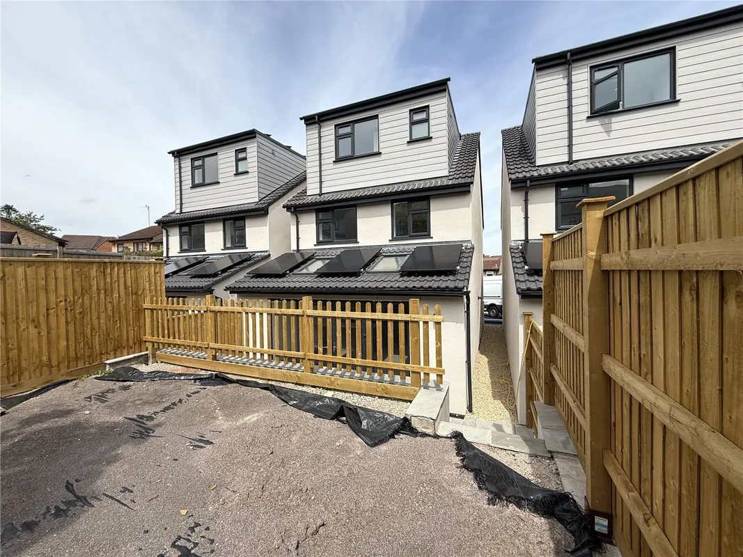Cade Close, Kingswood, Bristol, BS15