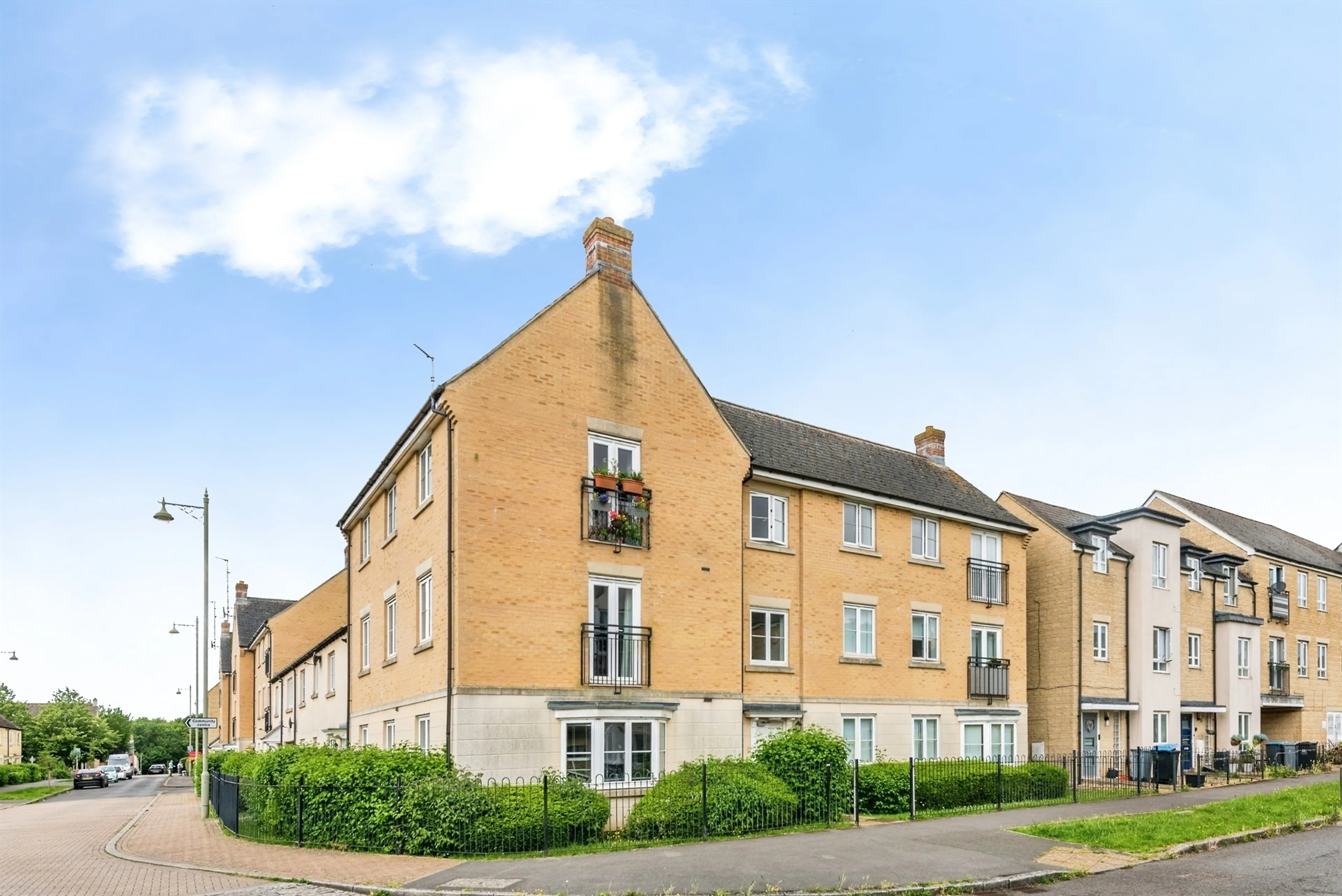 Property photo 0