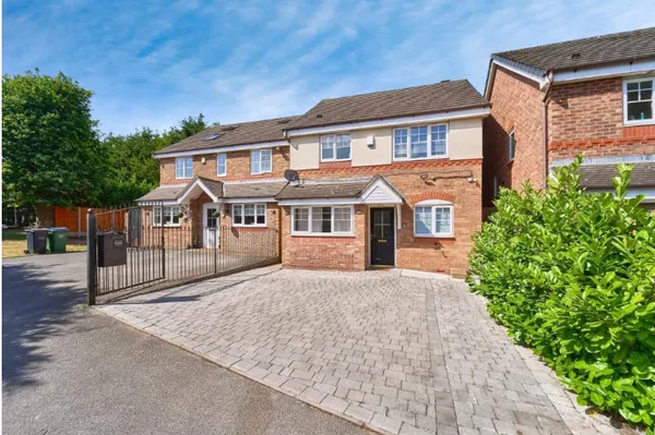 Edelweiss Close, Walsall, WS5