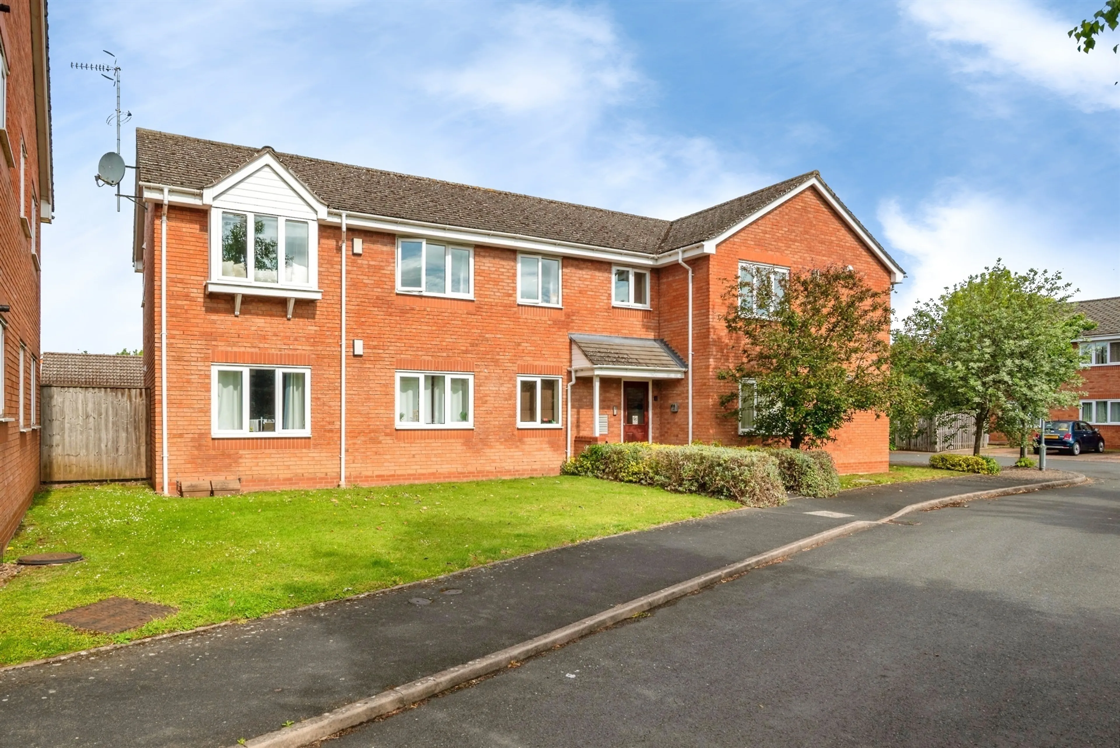 Property photo 0