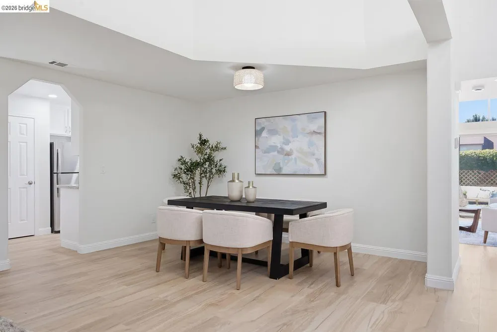 2590 Glen Isle Ave, Pleasanton, CA 94588