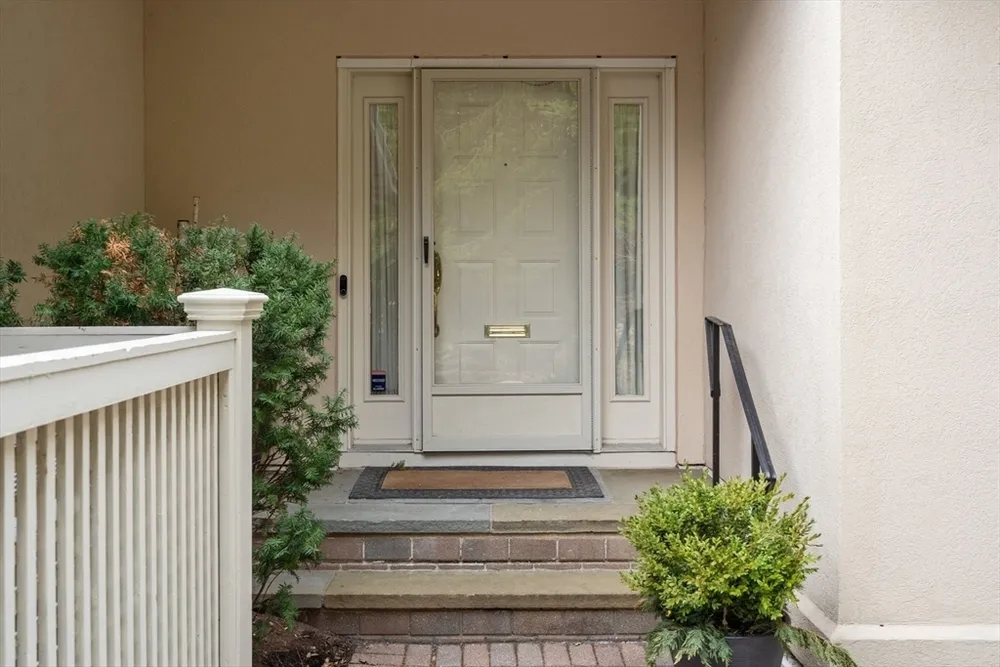 202 Allandale Rd, Boston, MA 02467