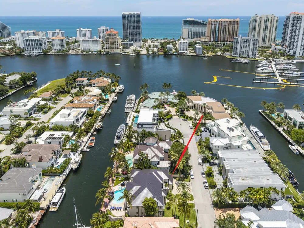 7 Pelican Dr, Fort Lauderdale, FL 33301