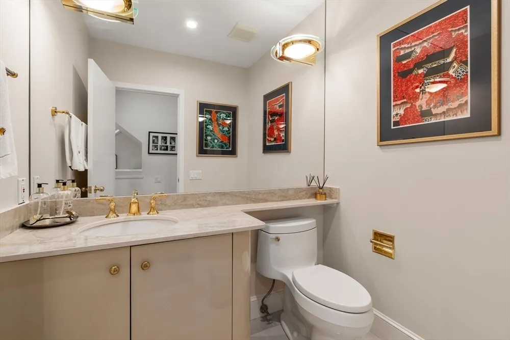 202 Allandale Rd, Boston, MA 02467