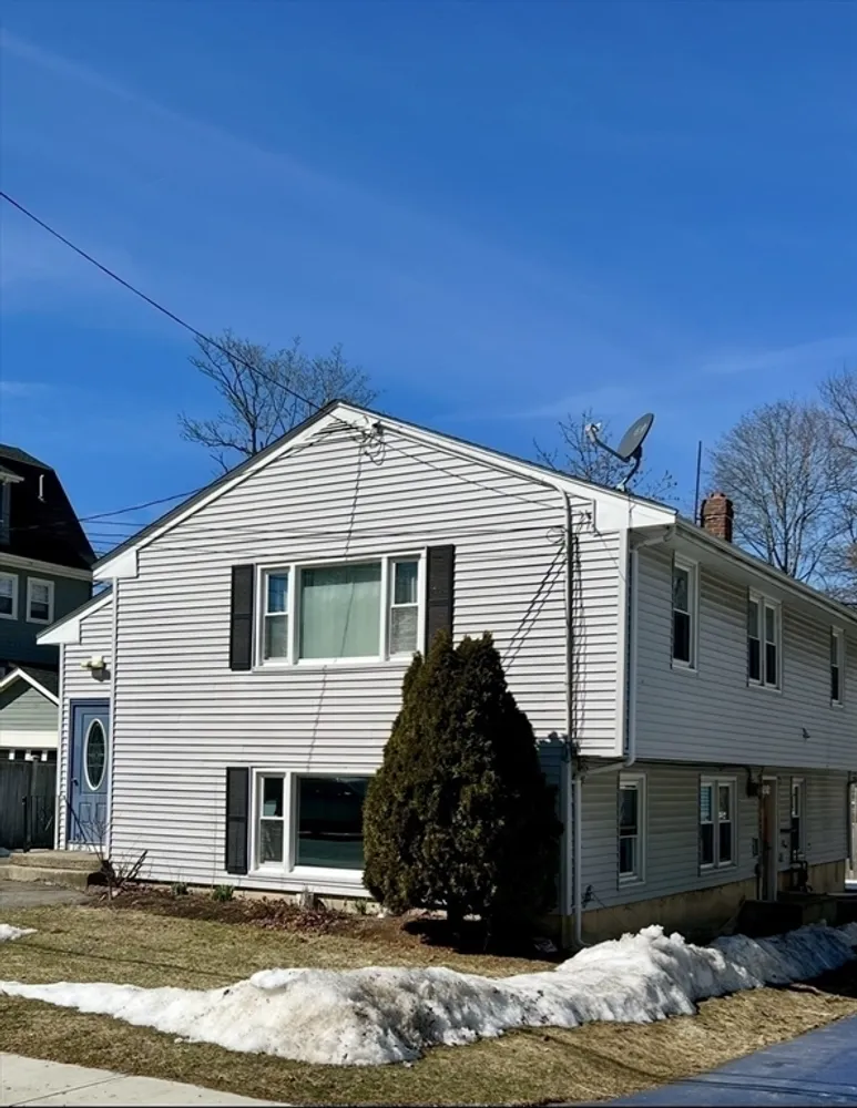 10 Edgemere Rd, Quincy, MA 02169