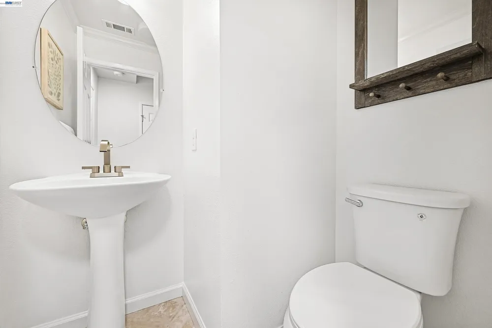 4551 Mangrove Dr, Dublin, CA 94568
