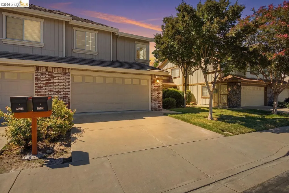 2590 Glen Isle Ave, Pleasanton, CA 94588