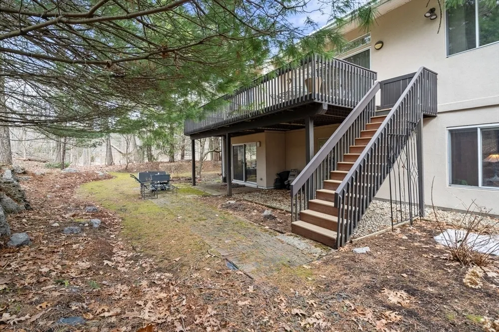 202 Allandale Rd, Boston, MA 02467