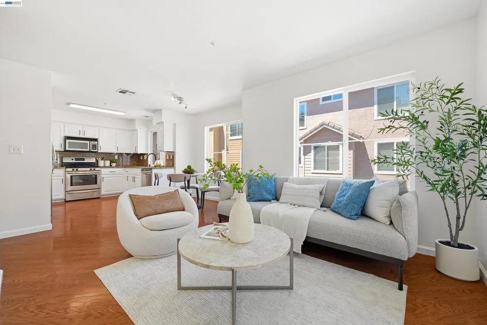4551 Mangrove Dr, Dublin, CA 94568