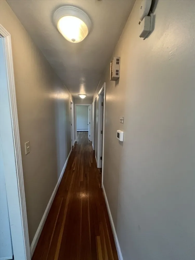 10 Edgemere Rd, Quincy, MA 02169