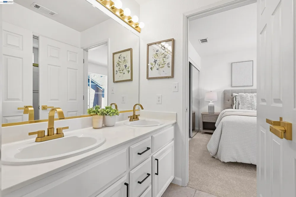 4551 Mangrove Dr, Dublin, CA 94568