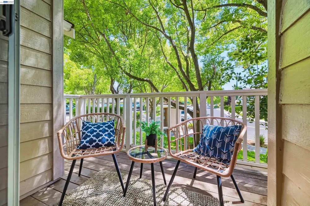 4551 Mangrove Dr, Dublin, CA 94568