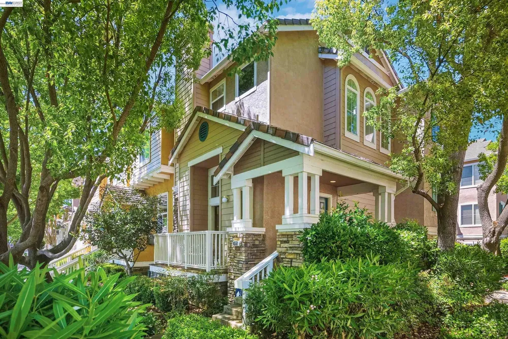 4551 Mangrove Dr, Dublin, CA 94568