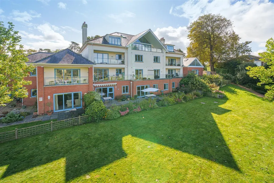 Property Image 25