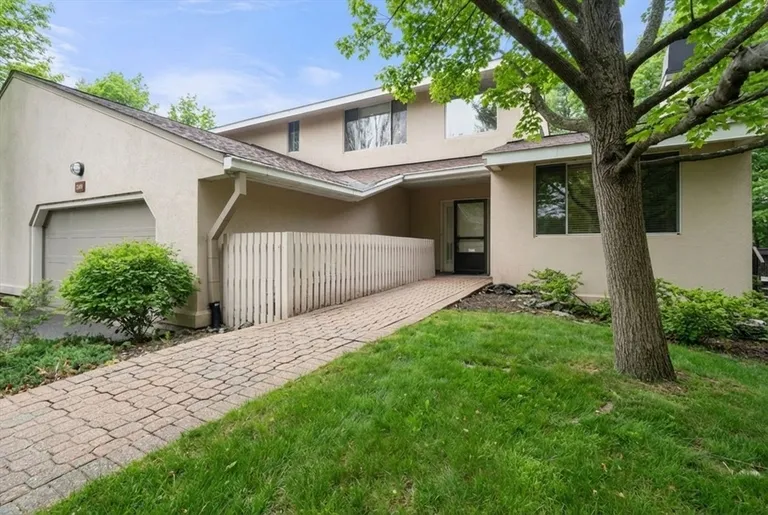 214 Allandale Rd, Boston, MA 02467