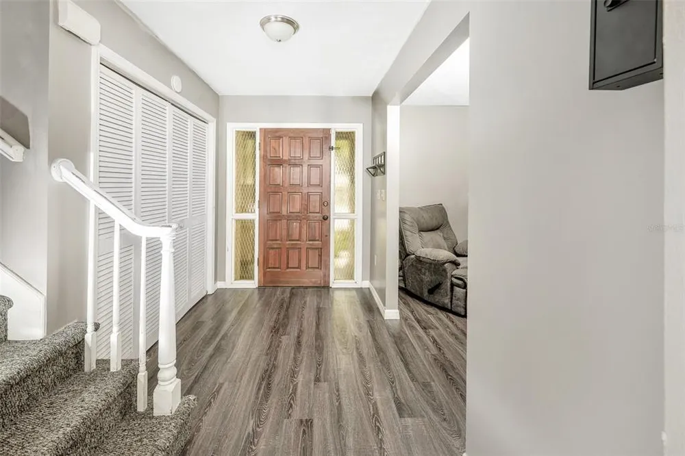 8020 Tierra Verde Dr, Tampa, FL 33617