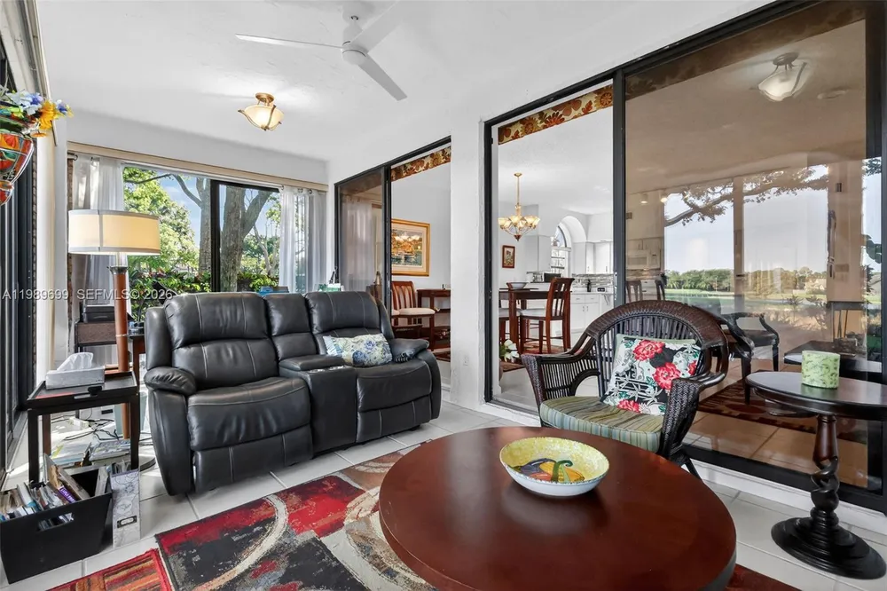 8033 Aberdeen Dr, Boynton Beach, FL 33472