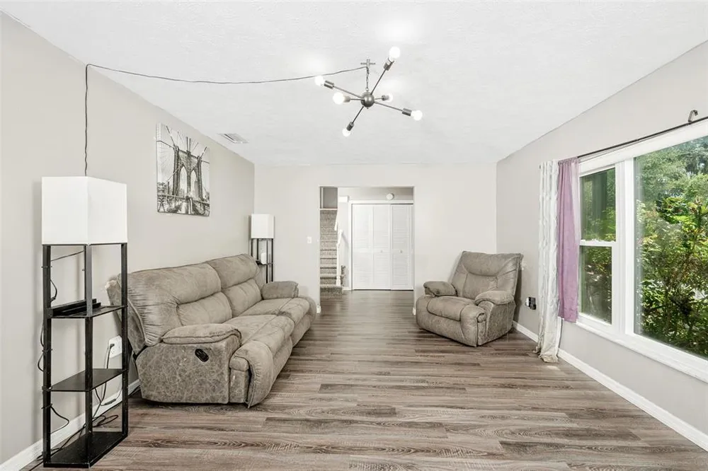 8020 Tierra Verde Dr, Tampa, FL 33617