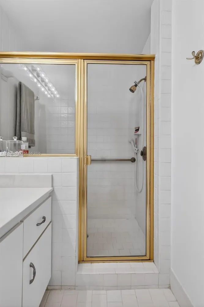 8033 Aberdeen Dr, Boynton Beach, FL 33472