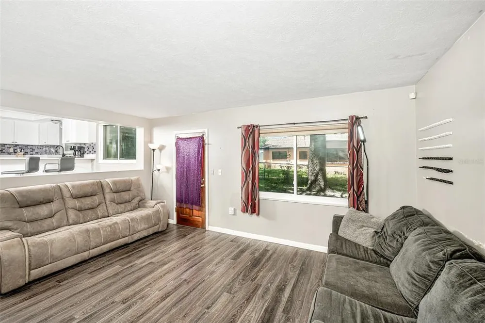 8020 Tierra Verde Dr, Tampa, FL 33617