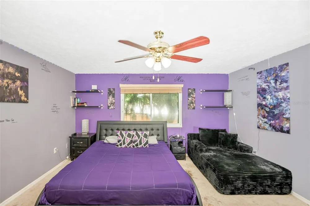 8020 Tierra Verde Dr, Tampa, FL 33617