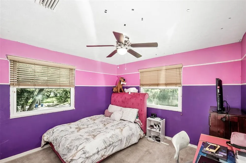 8020 Tierra Verde Dr, Tampa, FL 33617