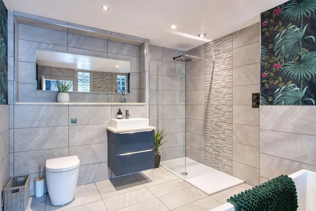 https://mr0.homeflow-assets.co.uk/files/photo/image/47636/6277/_x_/DSC_7003_HDR-82.jpg