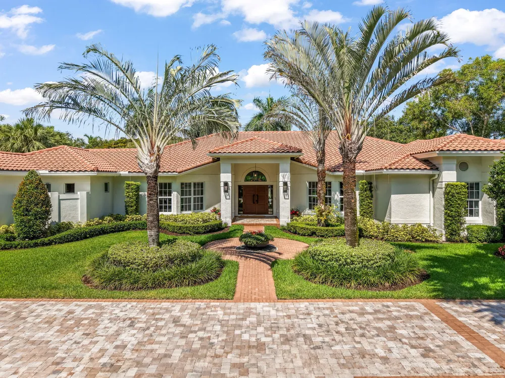 2825 Hackney Rd, Weston, FL 33331