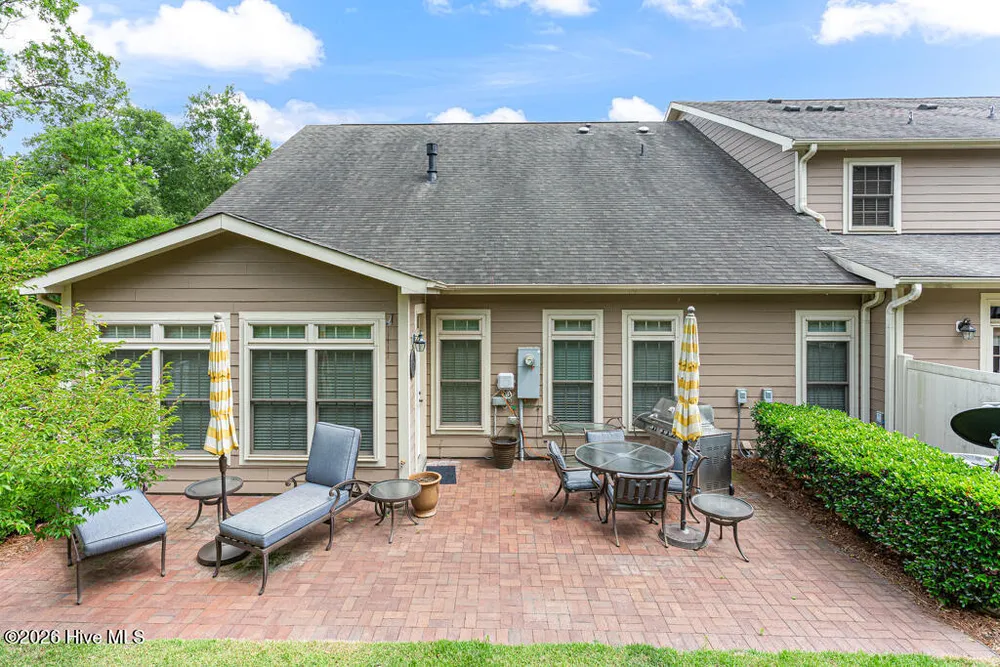 140 Shadow Creek Ct, Pinehurst, NC 28374