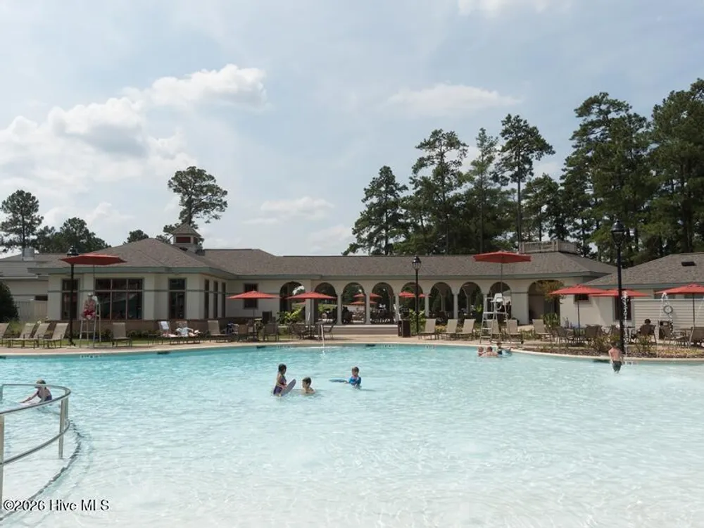 140 Shadow Creek Ct, Pinehurst, NC 28374