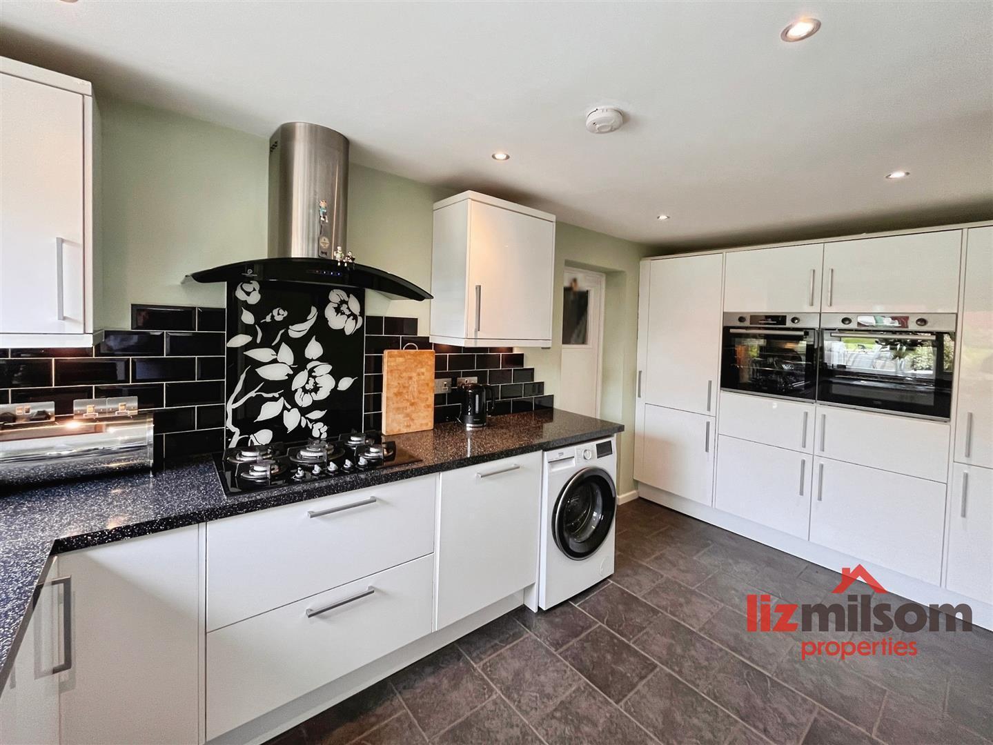Dorset Drive, Moira, Swadlincote Image 4