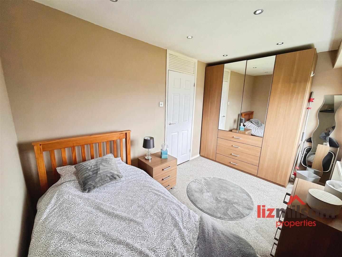 Dorset Drive, Moira, Swadlincote Image 13