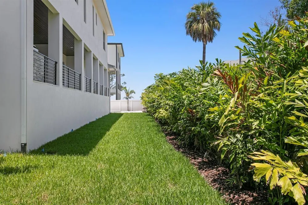 5021 W Leona St, Tampa, FL 33629