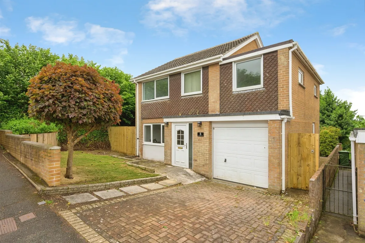 Brookfield Close, Plympton